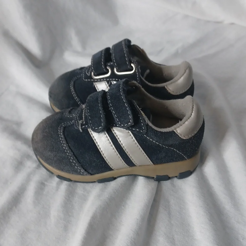 Kids‎ shoes